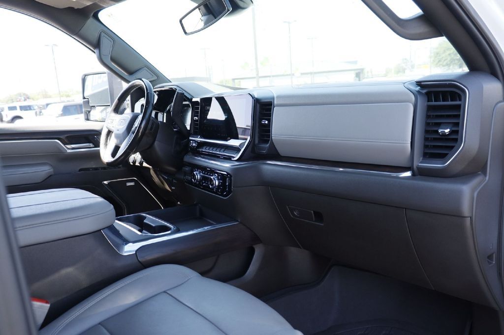 2024 GMC Sierra 2500HD SLT Hondo TX