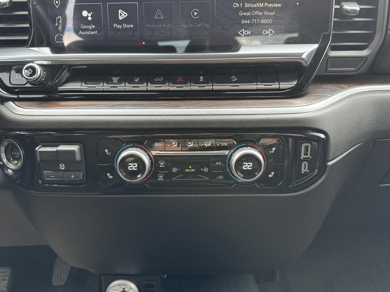 2024 GMC Sierra 2500HD SLT Crew Cab 4WD | Low KMs | Duramax Diesel | Leather | X31 PKG | 5th Wheel Prep | Loaded Redwater AB