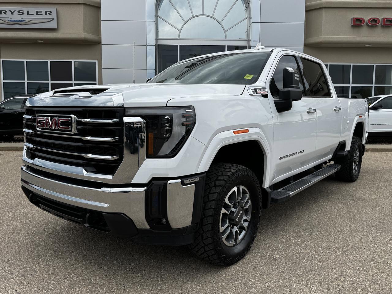 2024 GMC Sierra 2500HD SLT Crew Cab 4WD | Low KMs | Duramax Diesel | Leather | X31 PKG | 5th Wheel Prep | Loaded Redwater AB
