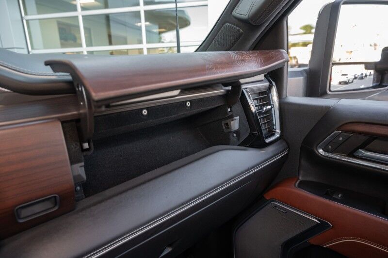 2024 GMC Sierra 3500HD 4WD Crew Cab 159" Denali Ultimate Pickup Truck Scottsdale AZ