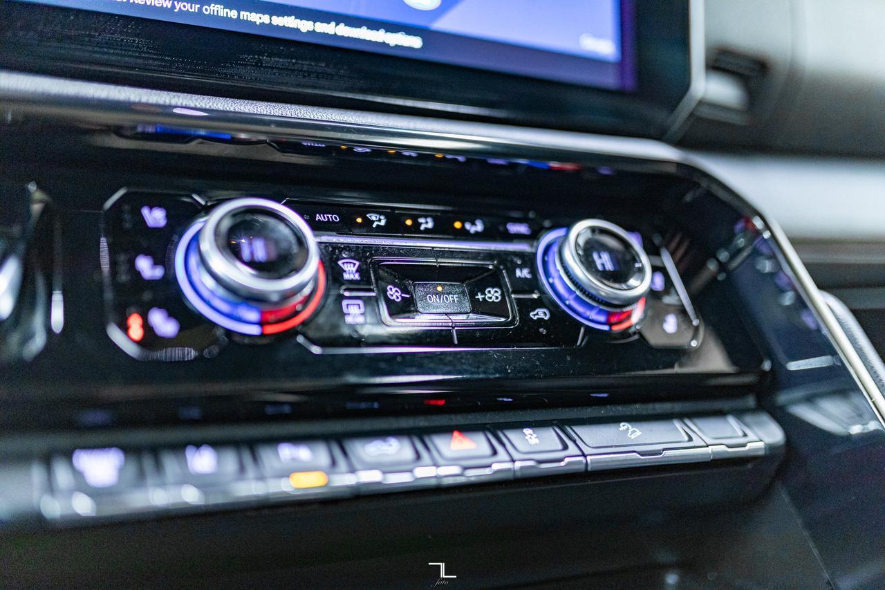 2024 GMC Sierra 3500HD 4x4 Crew Cab AT4 Diesel Leather Roof Nav BCam Red Deer AB