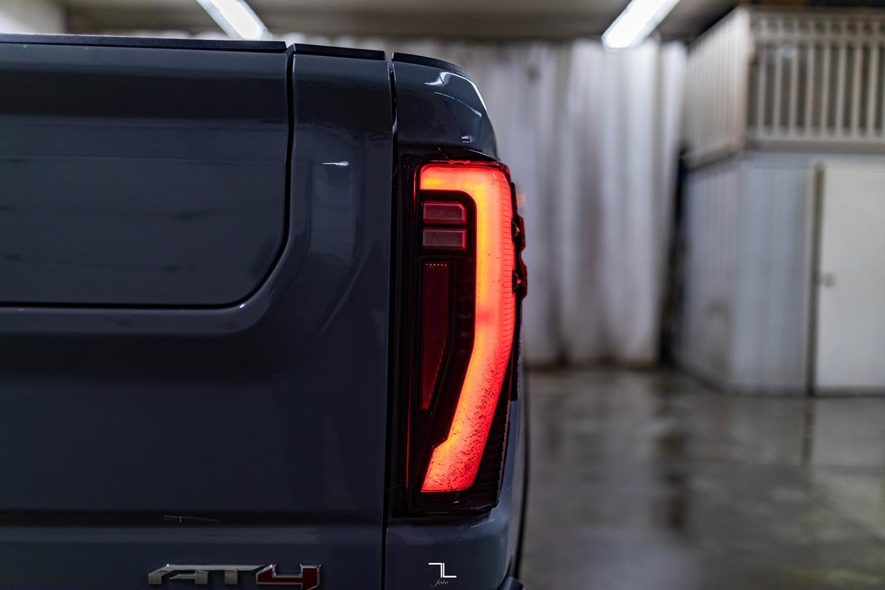 2024 GMC Sierra 3500HD 4x4 Crew Cab AT4 Diesel Leather Roof Nav BCam Red Deer AB