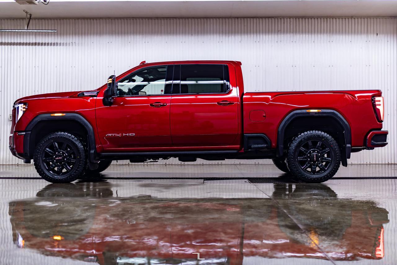 2024 GMC Sierra 3500HD 4x4 Crew Cab AT4 Diesel Leather Roof Nav BCam Red Deer AB