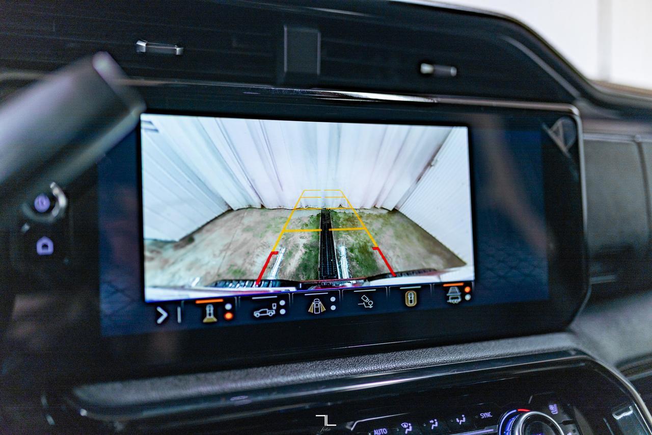 2024 GMC Sierra 3500HD 4x4 Crew Cab AT4 Diesel Leather Roof Nav BCam Red Deer AB