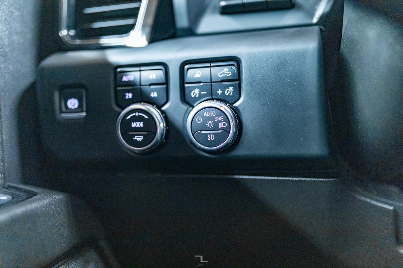 2024 GMC Sierra 3500HD 4x4 Crew Cab AT4 Diesel Leather Roof Nav BCam Red Deer AB