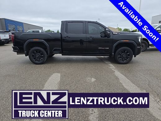 2024_GMC_Sierra 3500HD_4x4 Crew Cab AT4 SRW_ Fond du Lac WI
