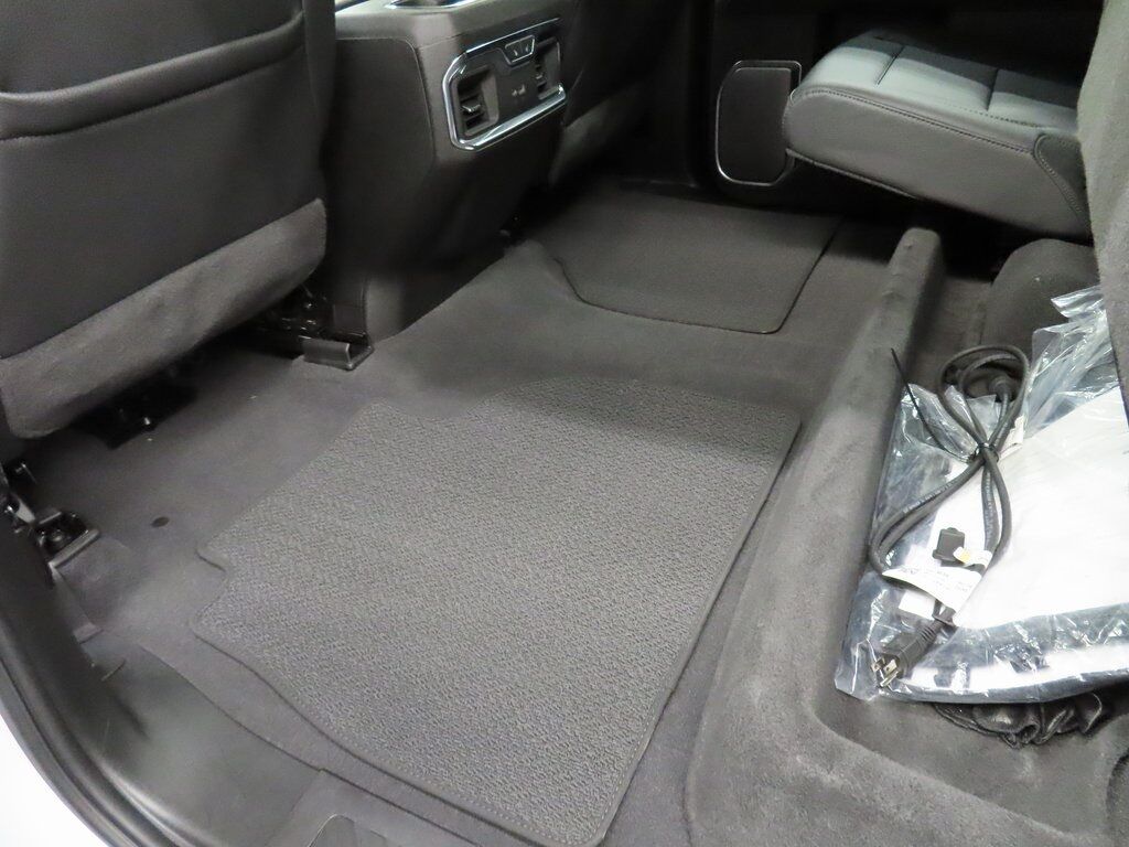 2024 GMC Sierra 3500HD 4x4 Crew Cab Denali DRW Fond du Lac WI