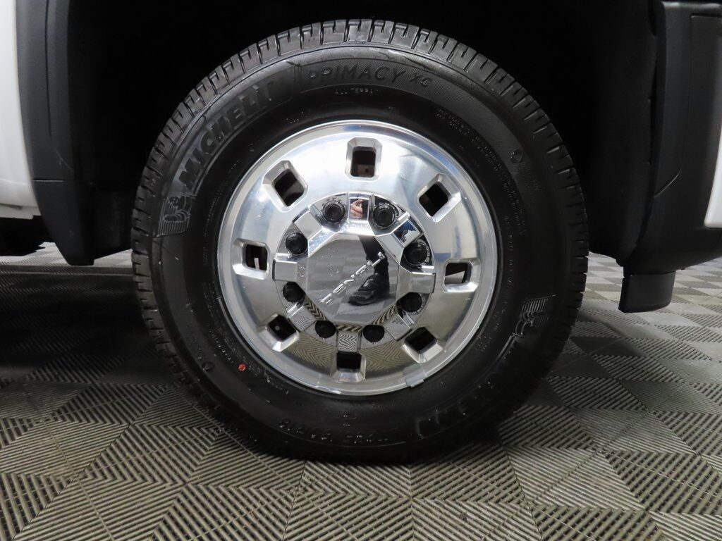 2024 GMC Sierra 3500HD 4x4 Crew Cab Denali DRW Fond du Lac WI