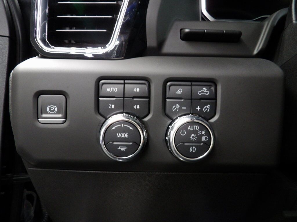 2024 GMC Sierra 3500HD 4x4 Crew Cab Denali SRW Fond du Lac WI