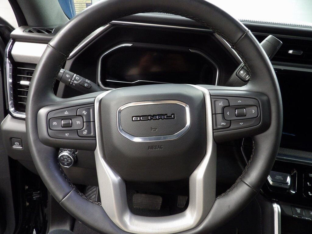 2024 GMC Sierra 3500HD 4x4 Crew Cab Denali SRW Fond du Lac WI