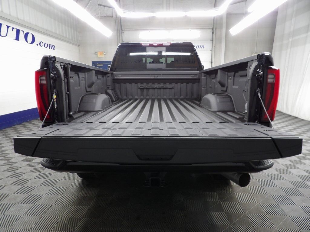 2024 GMC Sierra 3500HD 4x4 Crew Cab Denali SRW Fond du Lac WI