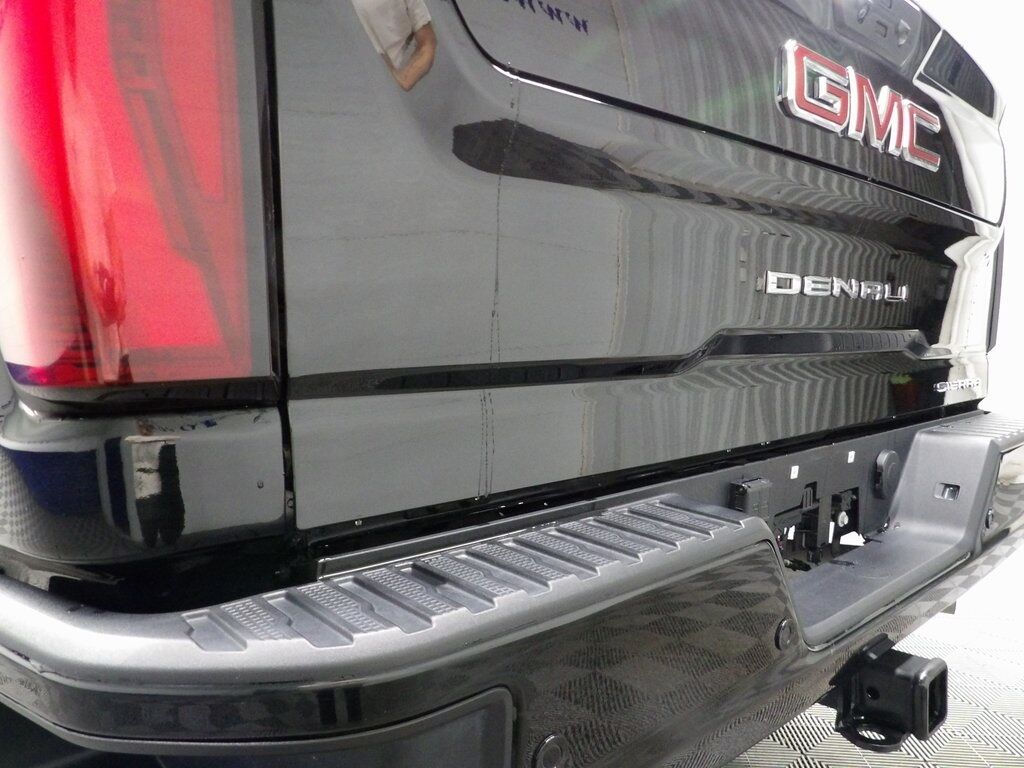 2024 GMC Sierra 3500HD 4x4 Crew Cab Denali SRW Fond du Lac WI