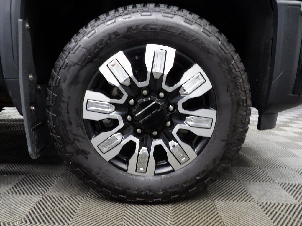 2024 GMC Sierra 3500HD 4x4 Crew Cab Denali SRW Fond du Lac WI