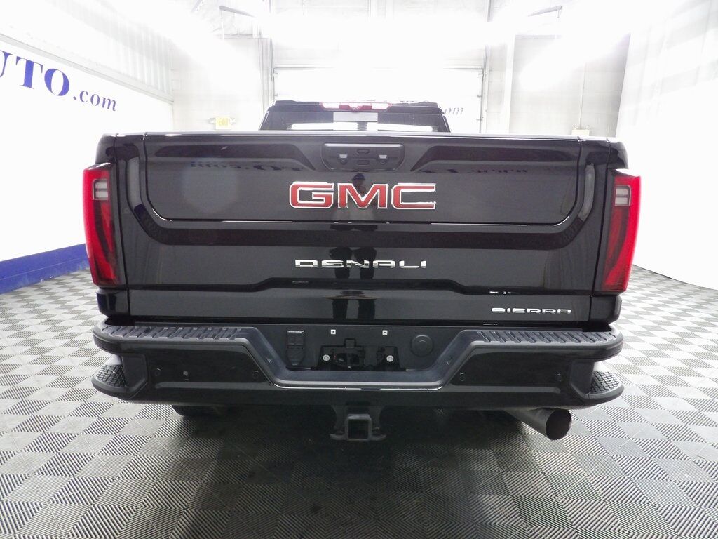 2024 GMC Sierra 3500HD 4x4 Crew Cab Denali SRW Fond du Lac WI