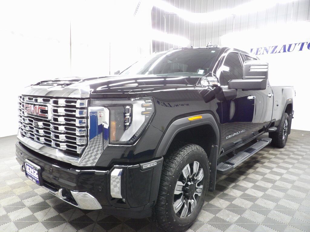 2024 GMC Sierra 3500HD 4x4 Crew Cab Denali SRW Fond du Lac WI
