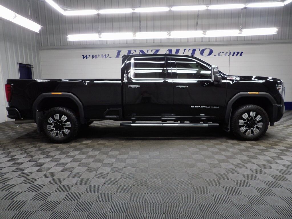 2024 GMC Sierra 3500HD 4x4 Crew Cab Denali SRW Fond du Lac WI