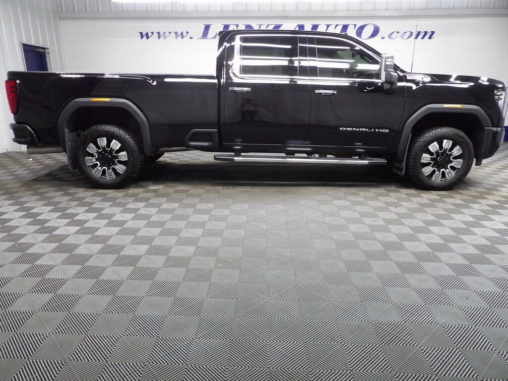 2024 GMC Sierra 3500HD 4x4 Crew Cab Denali SRW Fond du Lac WI