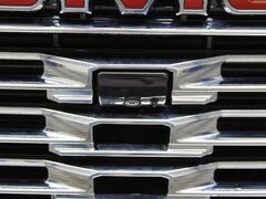 2024 GMC Sierra 3500HD 4x4 Crew Cab Denali SRW Fond du Lac WI