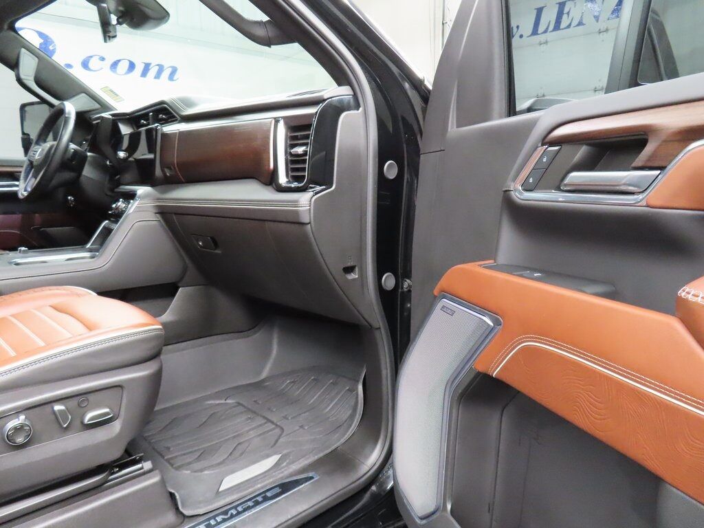 2024 GMC Sierra 3500HD 4x4 Crew Cab Denali Ultimate SRW Fond du Lac WI