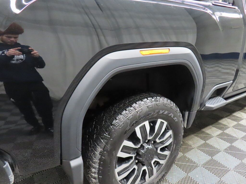 2024 GMC Sierra 3500HD 4x4 Crew Cab Denali Ultimate SRW Fond du Lac WI