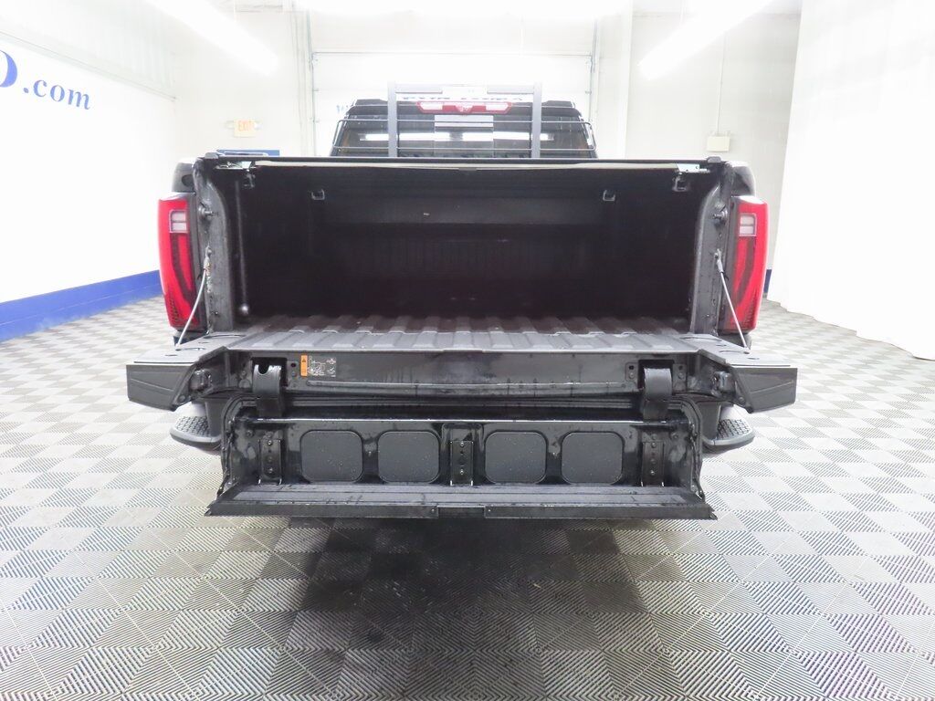 2024 GMC Sierra 3500HD 4x4 Crew Cab Denali Ultimate SRW Fond du Lac WI