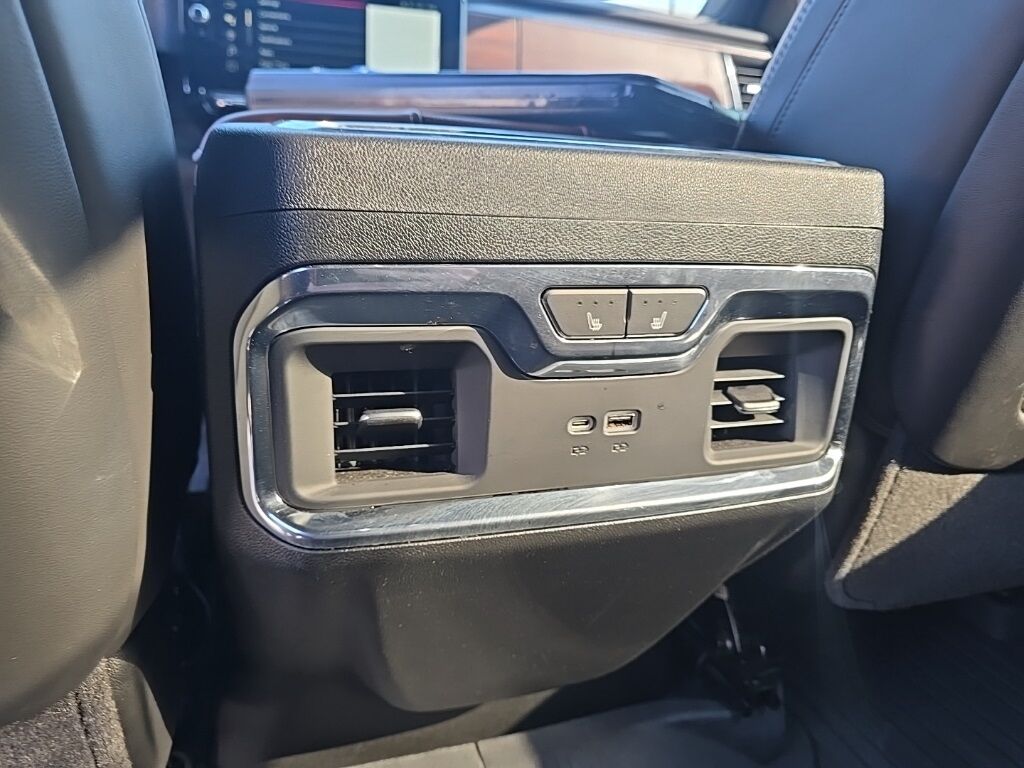 2024 GMC Sierra 3500HD 4x4 Crew Cab Denali Ultimate SRW Fond du Lac WI