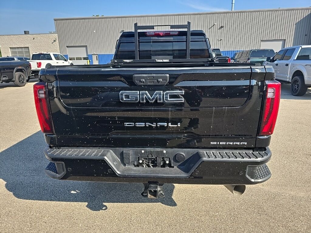 2024 GMC Sierra 3500HD 4x4 Crew Cab Denali Ultimate SRW Fond du Lac WI