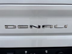 2024 GMC Sierra 3500HD 4x4 Crew Cab Denali Ultimate SRW Fond du Lac WI