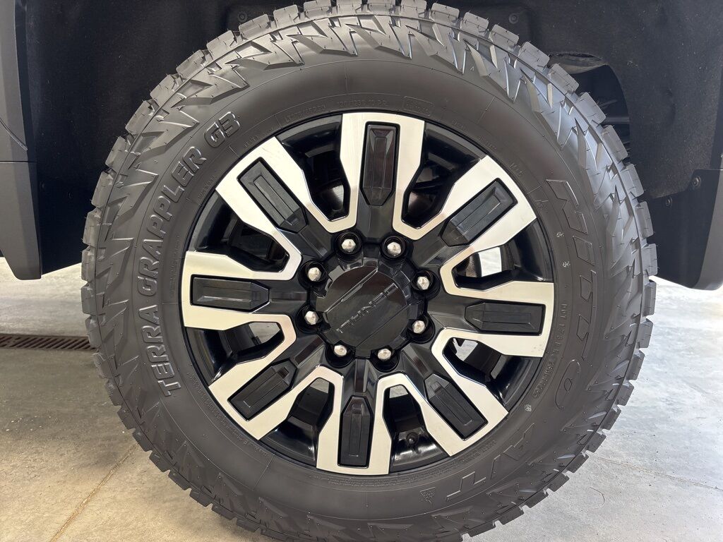 2024 GMC Sierra 3500HD 4x4 Crew Cab Denali Ultimate SRW Minocqua WI