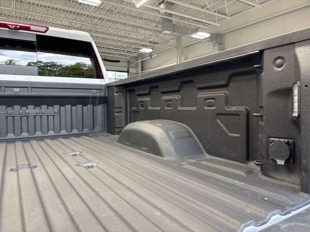 2024 GMC Sierra 3500HD 4x4 Crew Cab Denali Ultimate SRW Minocqua WI