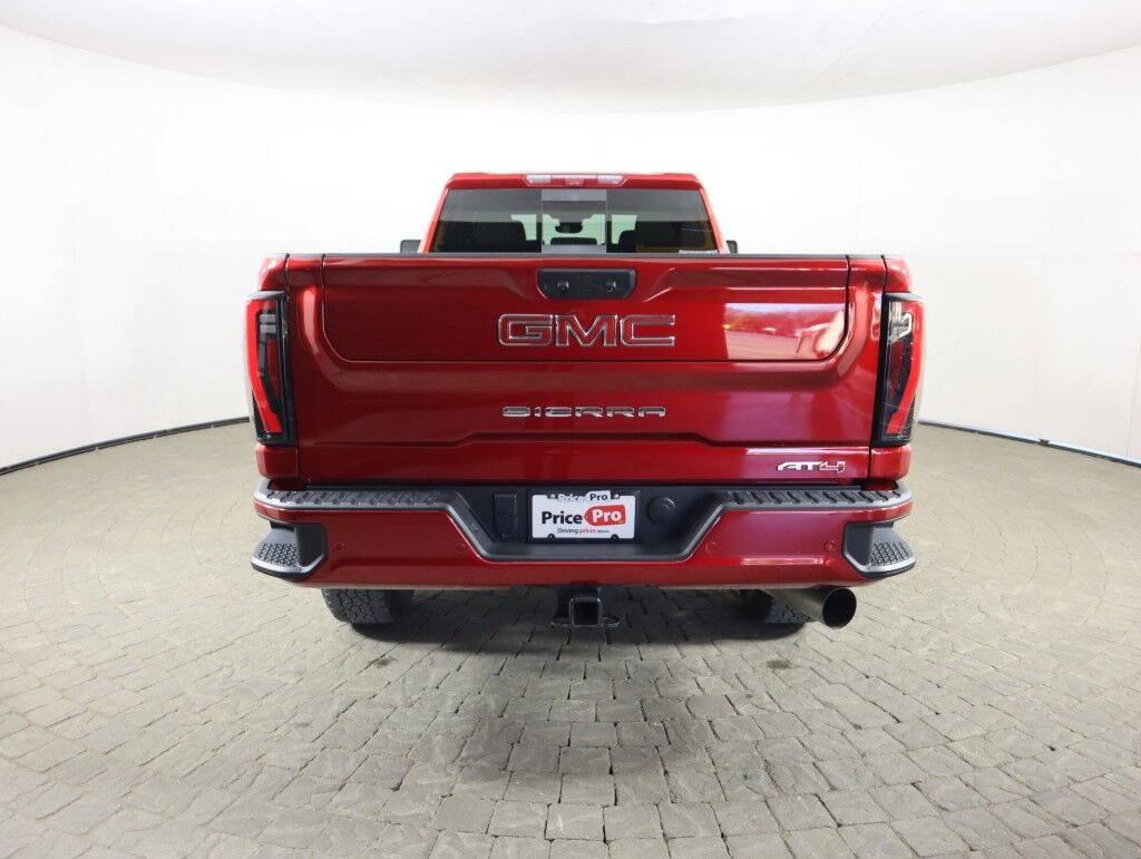2024 GMC Sierra 3500HD AT4 4WD Crew Cab Duramax Diesel Maumee OH