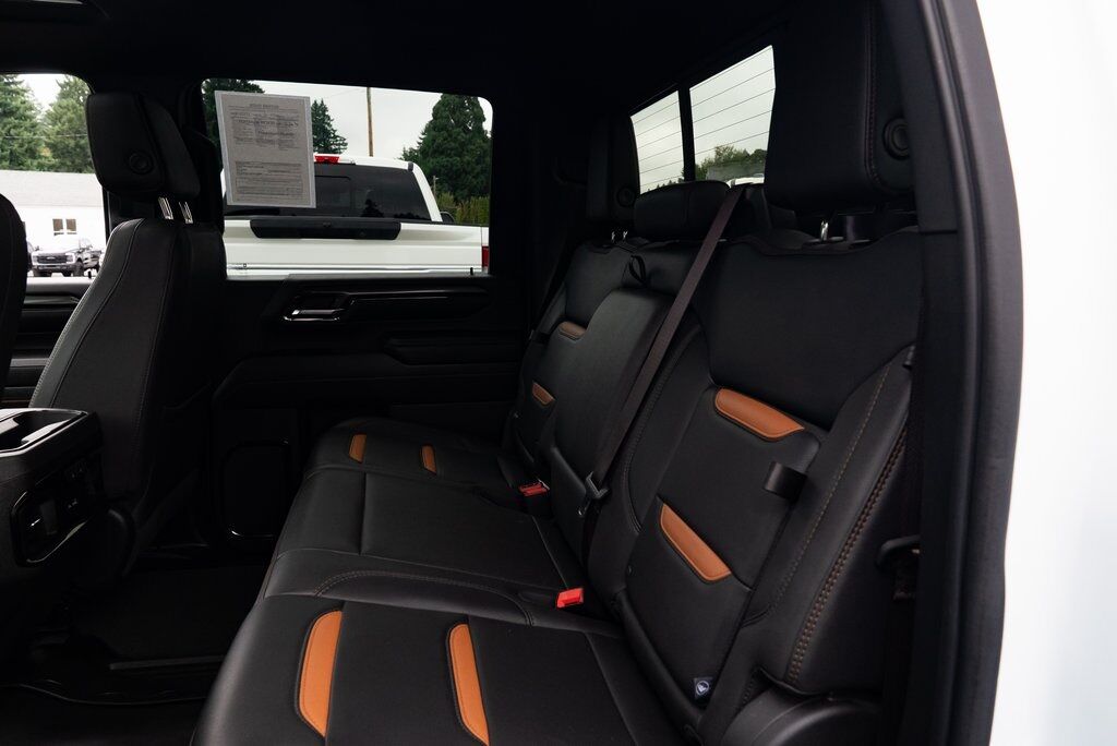 2024 GMC Sierra 3500HD AT4 Milwaukie OR