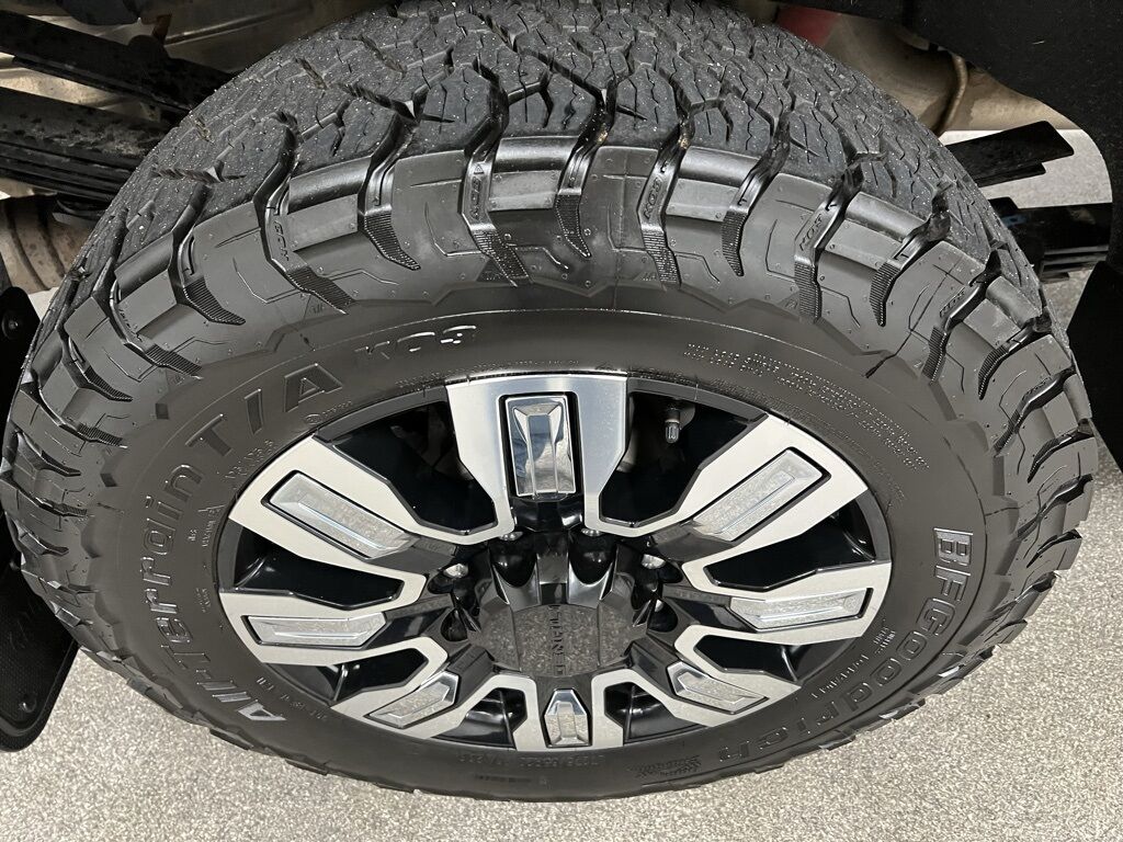 2024 GMC Sierra 3500HD Denali Loveland CO