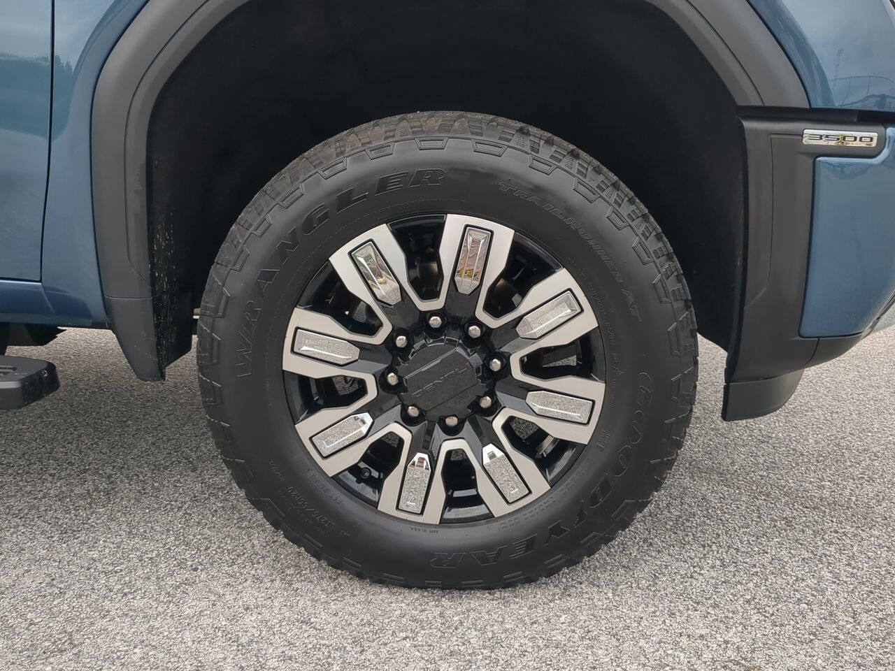 2024 GMC Sierra 3500HD Denali Appleton WI