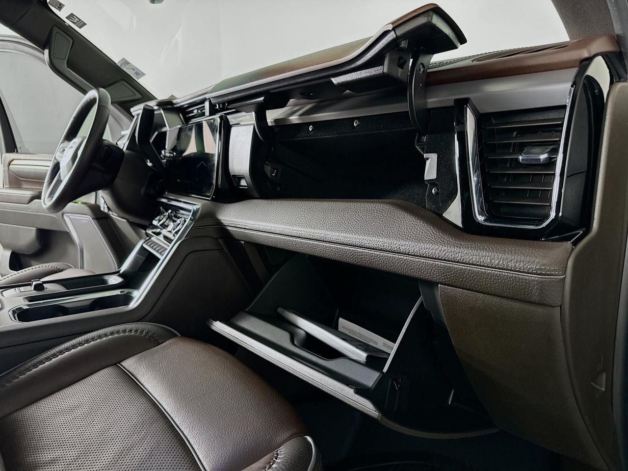 2024 GMC Sierra 3500HD Denali Tacoma WA