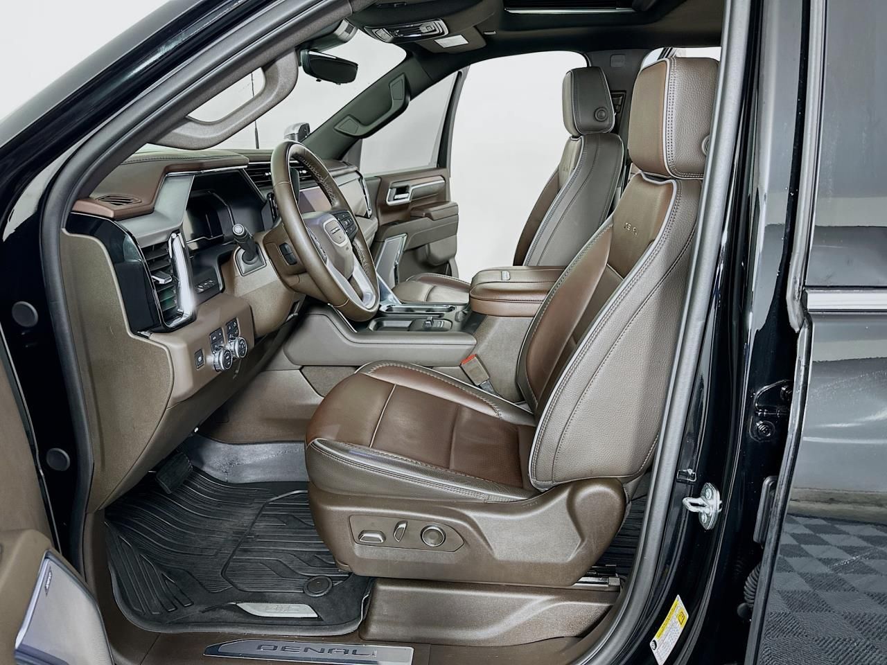 2024 GMC Sierra 3500HD Denali Tacoma WA