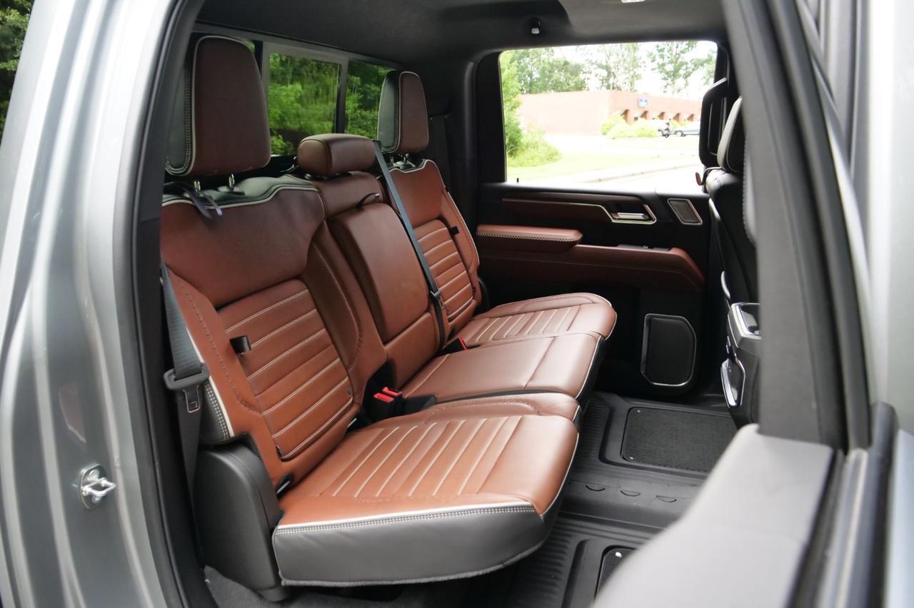 2024 GMC Sierra 3500HD Denali Ultimate 4X4 / FiveRTrucks Build / Turbo Diesel! Lincolnton NC