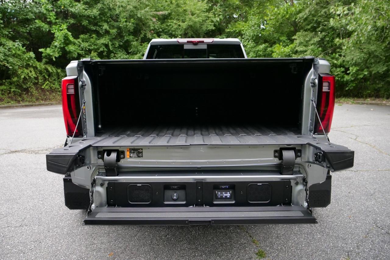 2024 GMC Sierra 3500HD Denali Ultimate 4X4 / FiveRTrucks Build / Turbo Diesel! Lincolnton NC