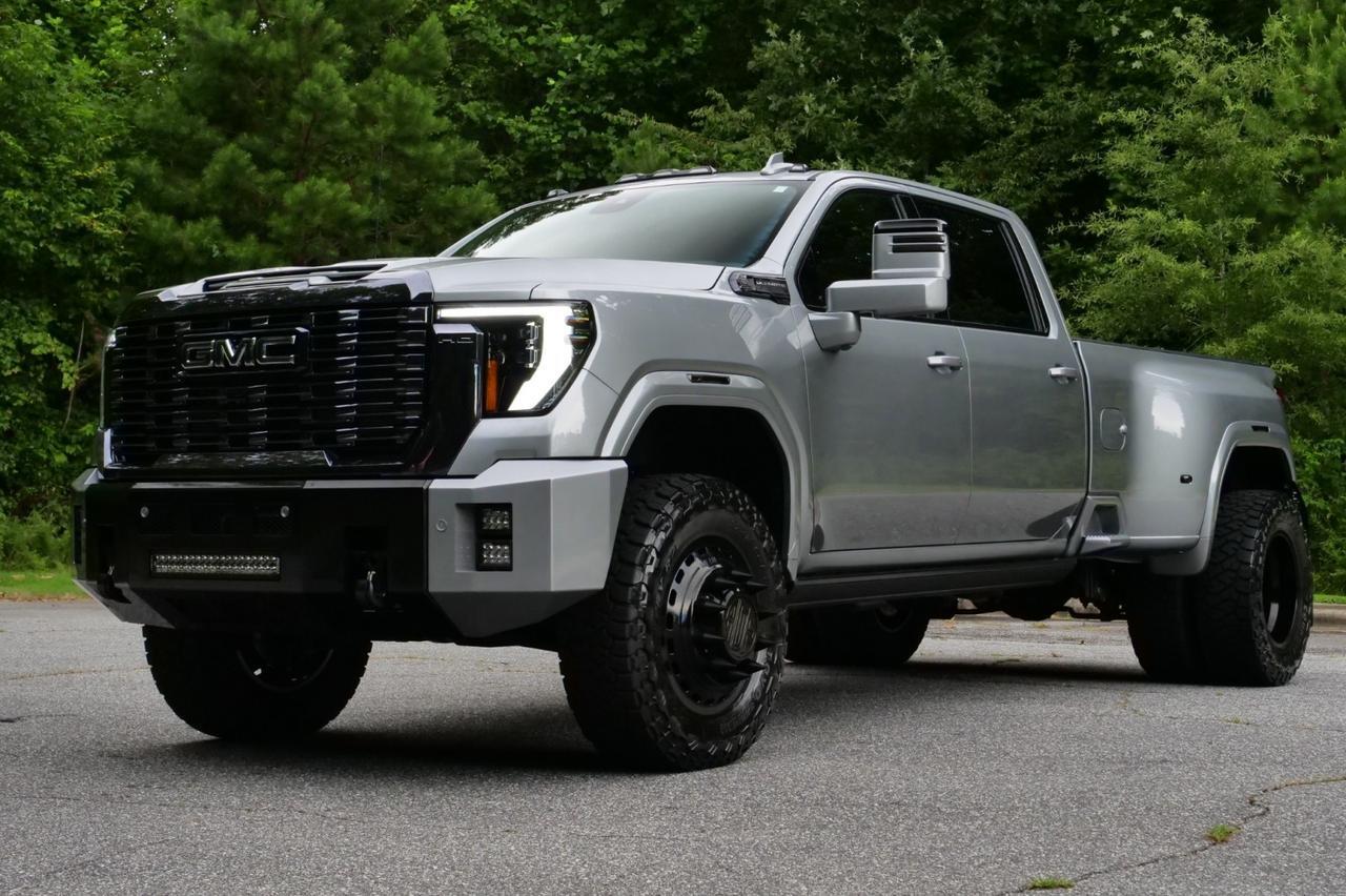 2024 GMC Sierra 3500HD Denali Ultimate 4X4 / FiveRTrucks Build / Turbo Diesel! Lincolnton NC