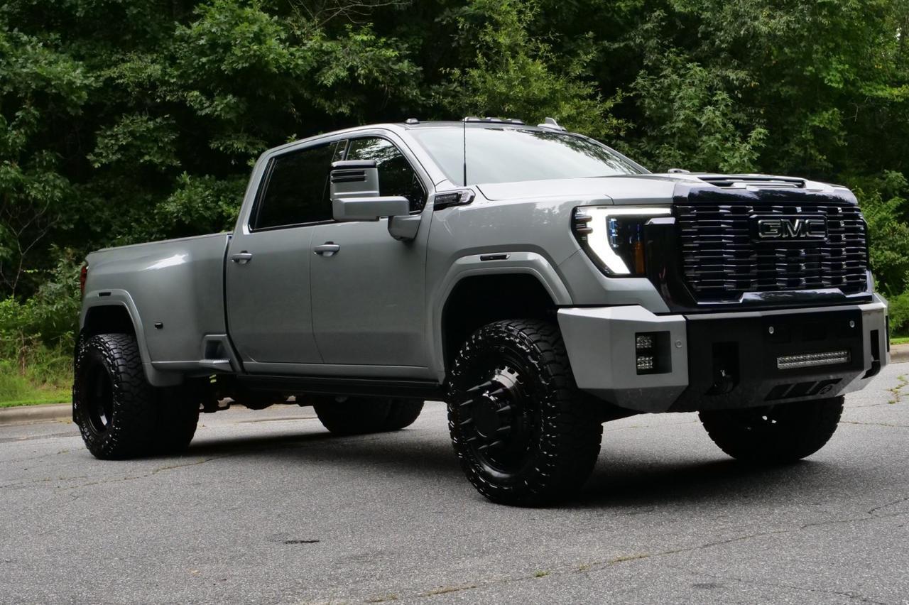 2024 GMC Sierra 3500HD Denali Ultimate 4X4 / FiveRTrucks Build / Turbo Diesel! Lincolnton NC
