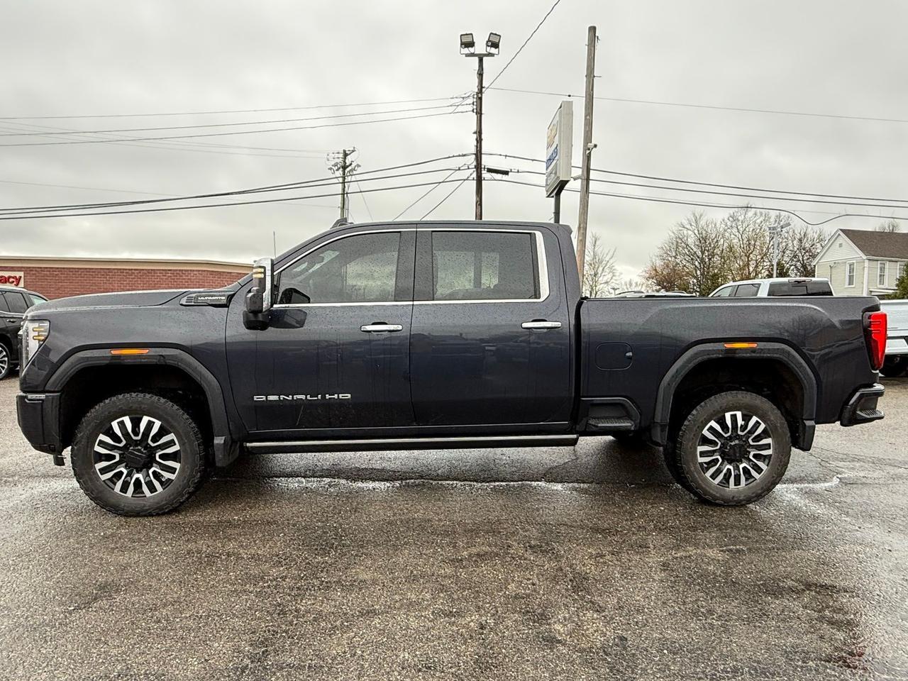 2024 GMC Sierra 3500HD Denali Ultimate