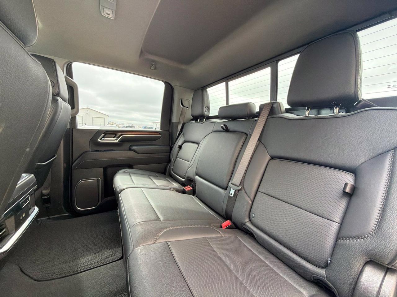2024 GMC Sierra 3500HD Denali Watertown SD