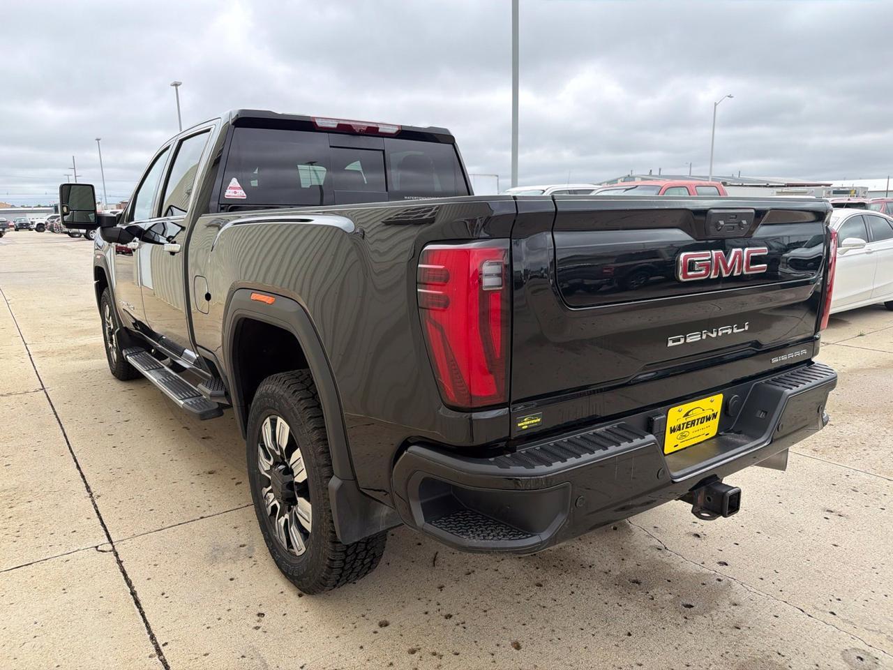2024 GMC Sierra 3500HD Denali Watertown SD