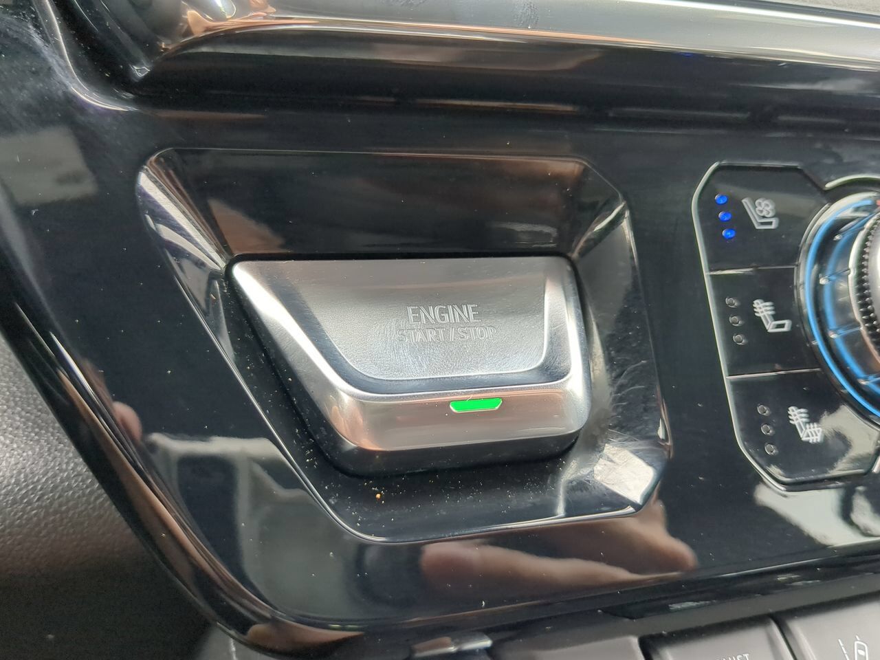 2024 GMC Sierra 3500HD Denali Winder GA
