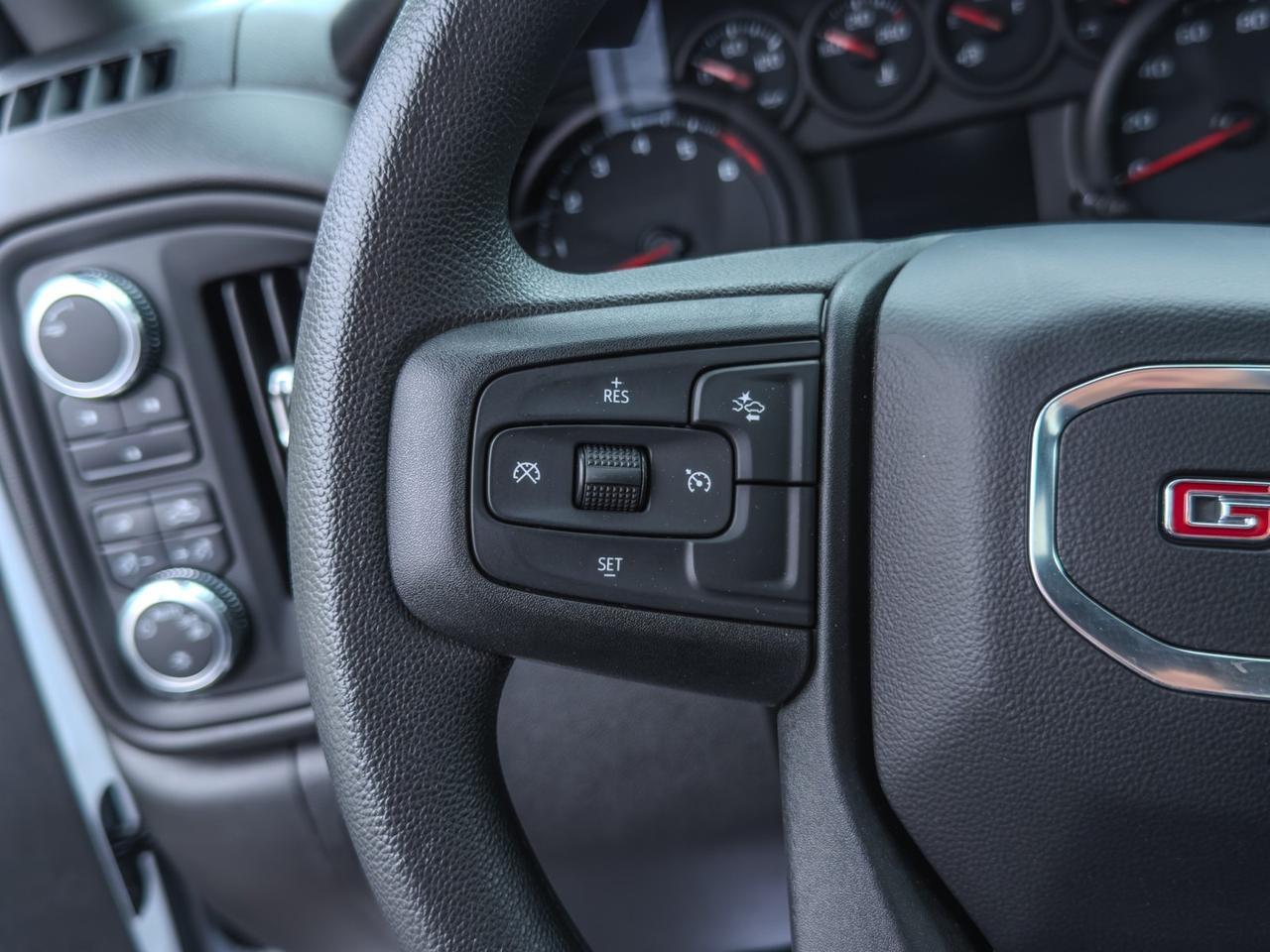 2024 GMC Sierra 3500HD Pro 4WD Tallmadge OH