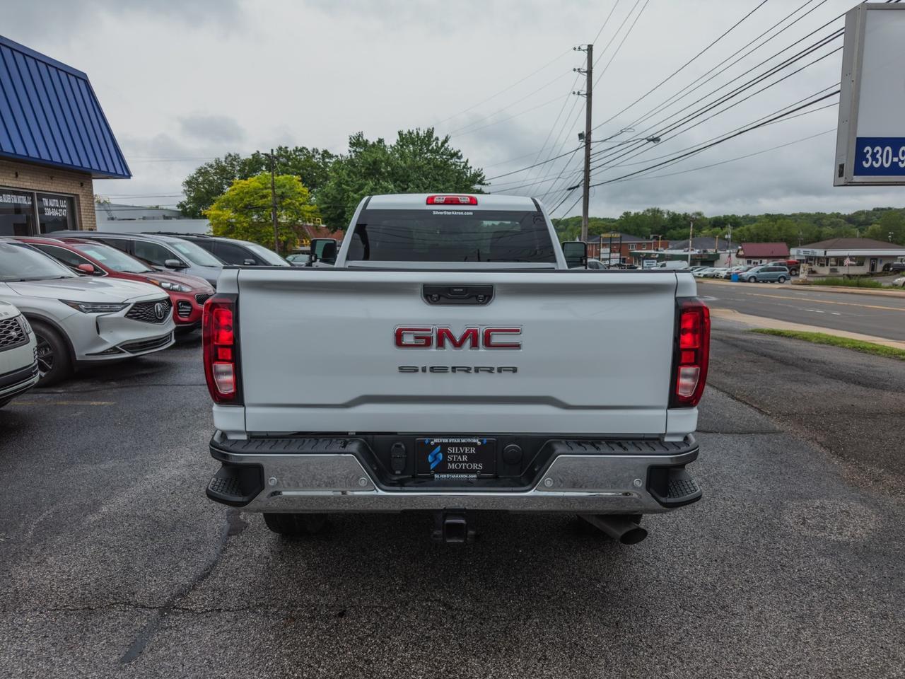 2024 GMC Sierra 3500HD Pro 4WD Tallmadge OH
