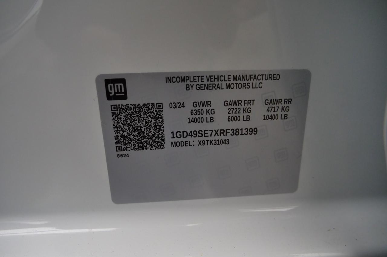 2024 GMC Sierra 3500HD Pro 4X4 / DRW / Dejana DynaPro Dump Bed / 6.6L V8! Lincolnton NC