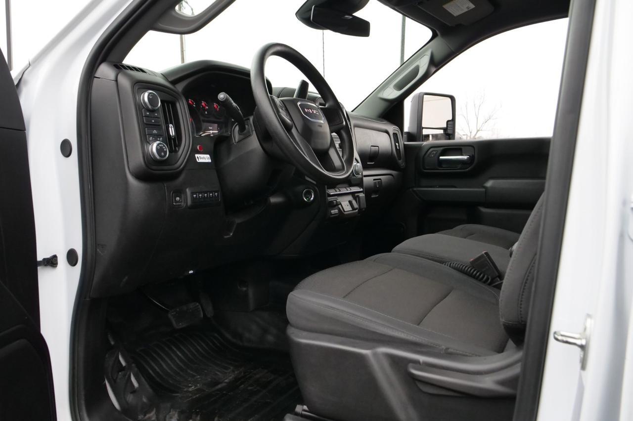 2024 GMC Sierra 3500HD Pro 4X4 / DRW / Dejana DynaPro Dump Bed / 6.6L V8! Lincolnton NC