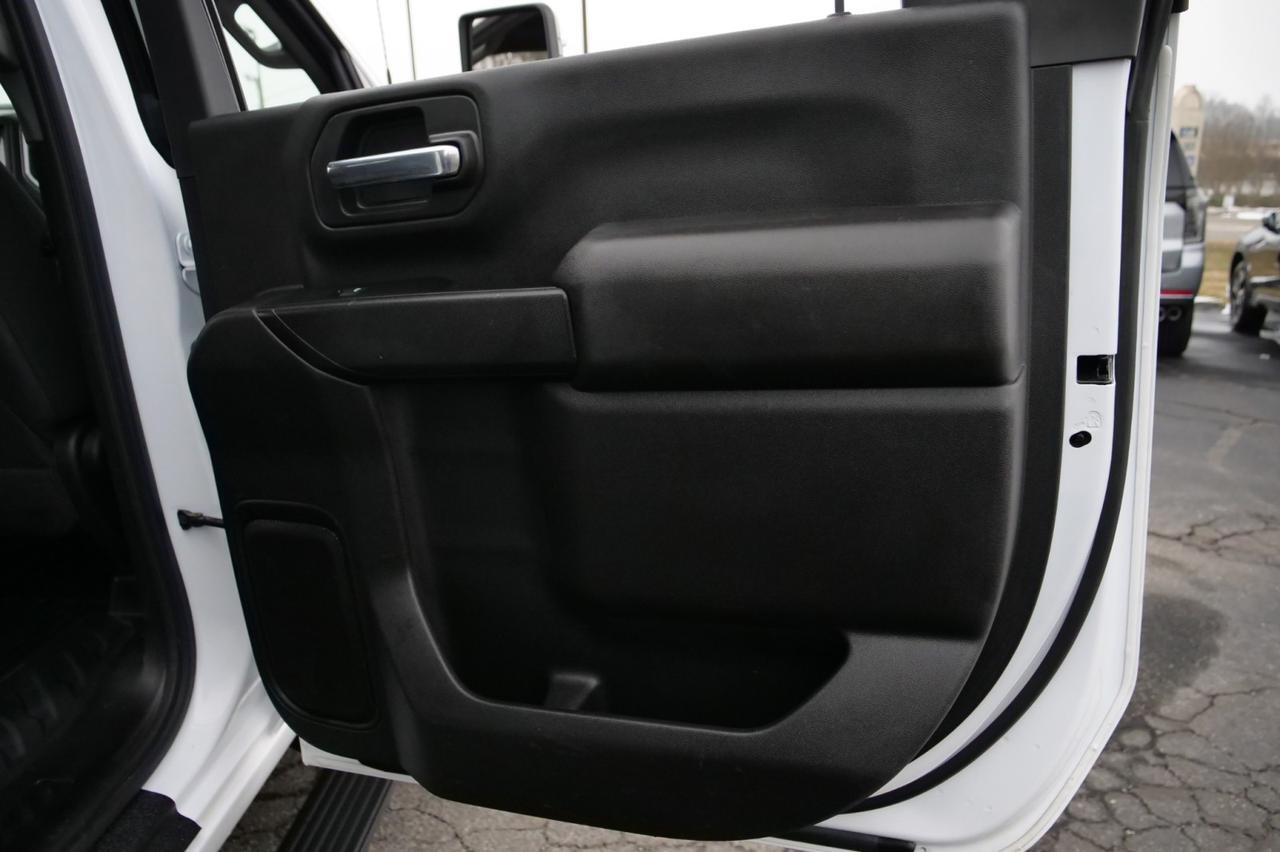 2024 GMC Sierra 3500HD Pro 4X4 / DRW / Dejana DynaPro Dump Bed / 6.6L V8! Lincolnton NC