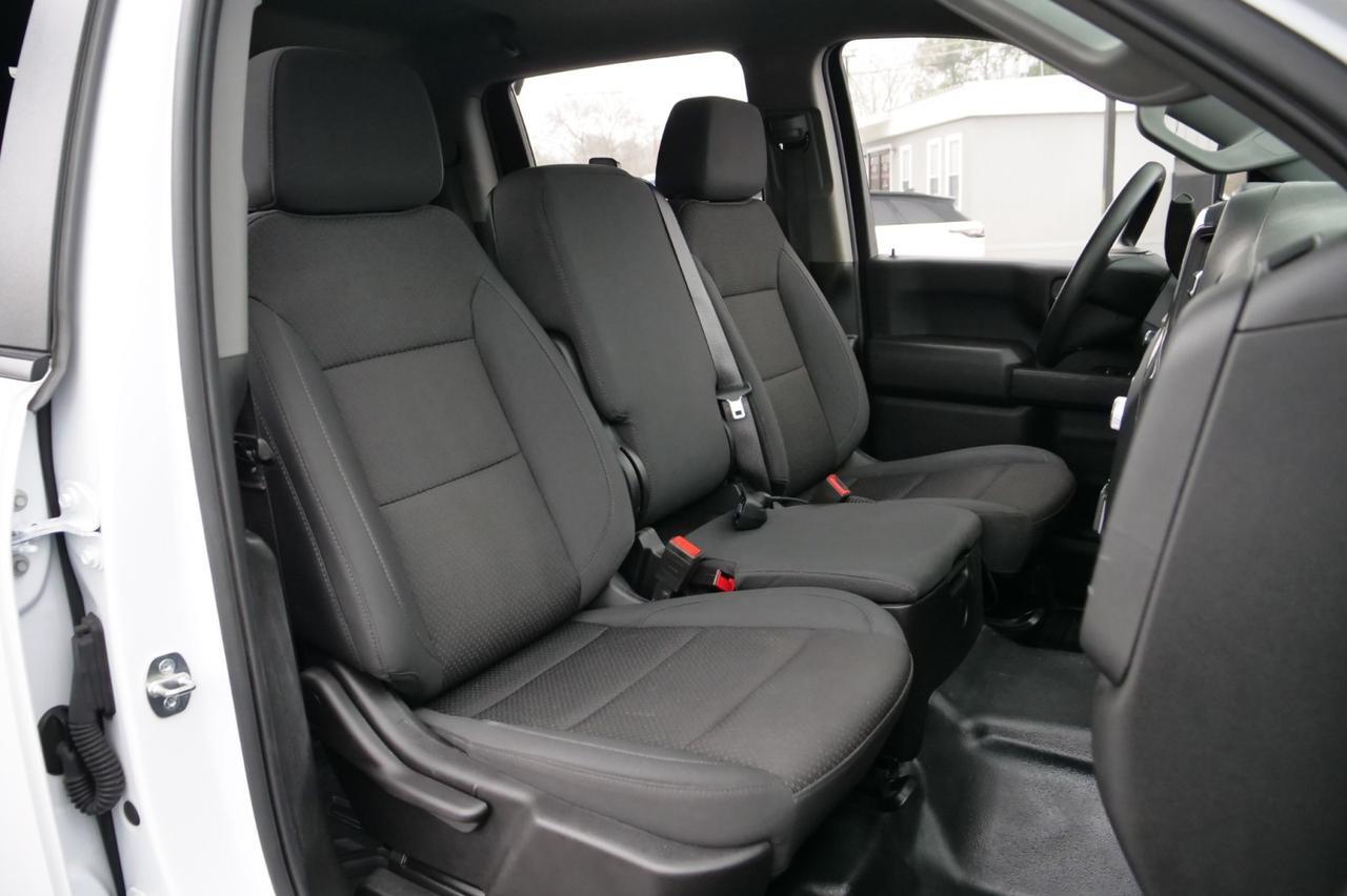 2024 GMC Sierra 3500HD Pro 4X4 / DRW / Dejana DynaPro Dump Bed / 6.6L V8! Lincolnton NC